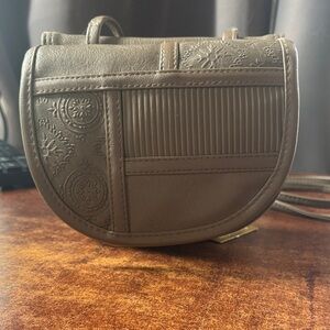 NWT Vintage Montiva cross body bag